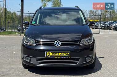 Мінівен Volkswagen Touran 2013 в 