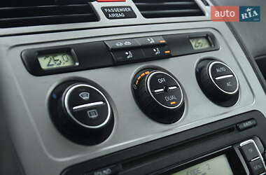 Мінівен Volkswagen Touran 2008 в 