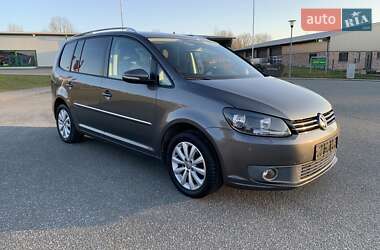 Минивэн Volkswagen Touran 2011 в Белой Церкви