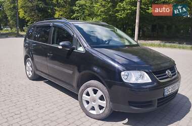 Минивэн Volkswagen Touran 2004 в 