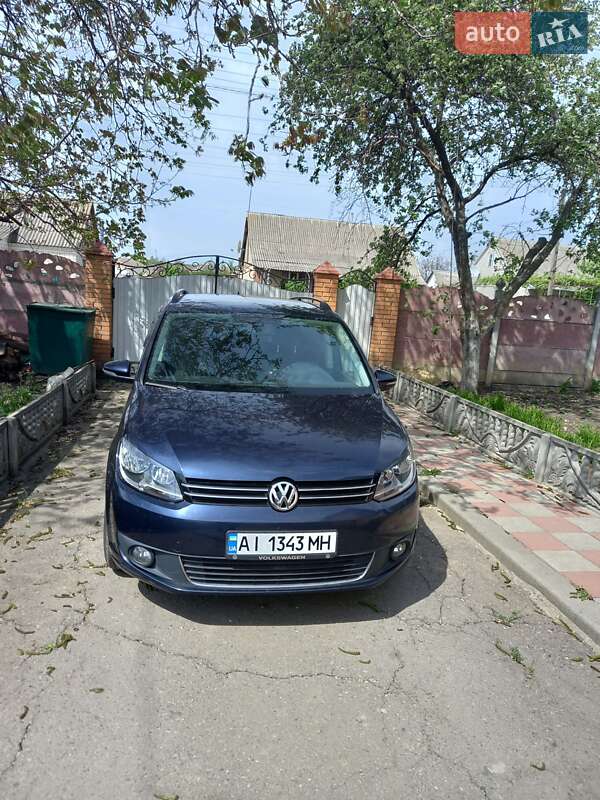Volkswagen Touran 2015