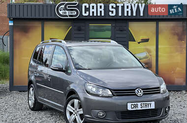 Минивэн Volkswagen Touran 2010 в Стрые