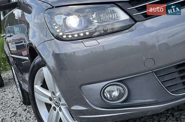 Мінівен Volkswagen Touran 2010 в 