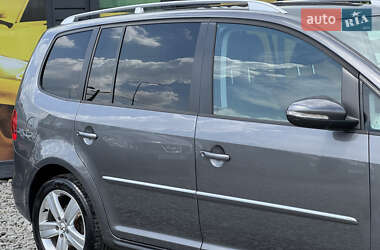 Мінівен Volkswagen Touran 2010 в 