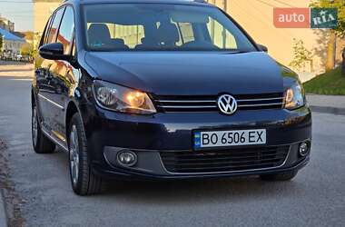 Минивэн Volkswagen Touran 2010 в Копычинце