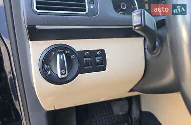 Минивэн Volkswagen Touran 2010 в 