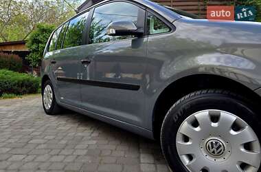 Мінівен Volkswagen Touran 2004 в 