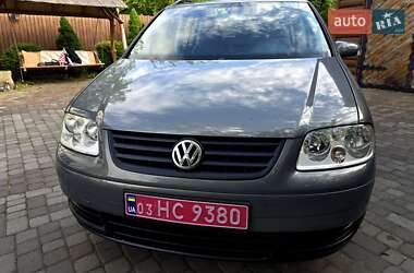 Мінівен Volkswagen Touran 2004 в 