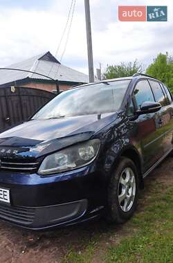 Минивэн Volkswagen Touran 2010 в 