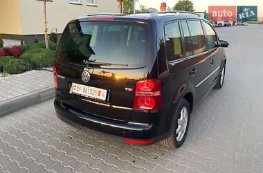 Минивэн Volkswagen Touran 2007 в 