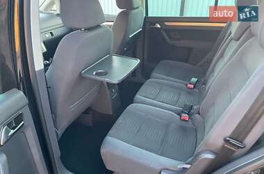 Минивэн Volkswagen Touran 2007 в 