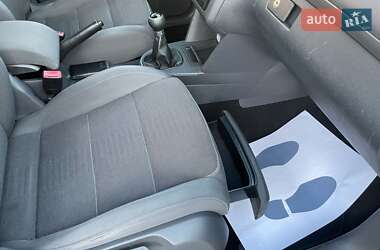 Минивэн Volkswagen Touran 2007 в 
