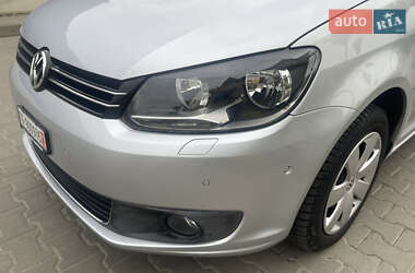 Мінівен Volkswagen Touran 2011 в 