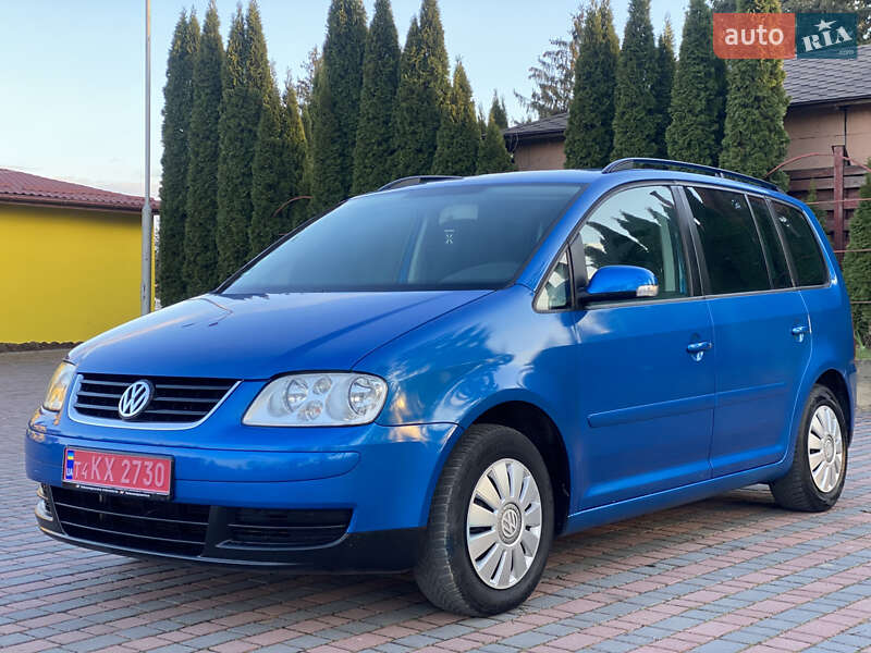 Мінівен Volkswagen Touran 2004 в 