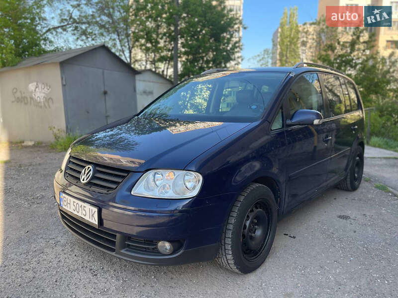 Volkswagen Touran 2004