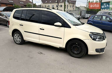 Минивэн Volkswagen Touran 2014 в 
