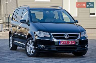 Мінівен Volkswagen Touran 2008 в 