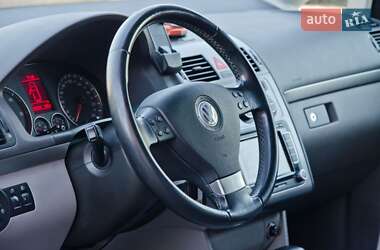Мінівен Volkswagen Touran 2008 в 