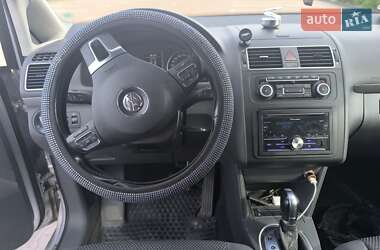 Мінівен Volkswagen Touran 2010 в 