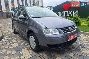 Минивэн Volkswagen Touran 2006 в 