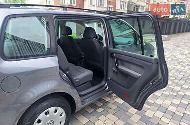 Минивэн Volkswagen Touran 2006 в 