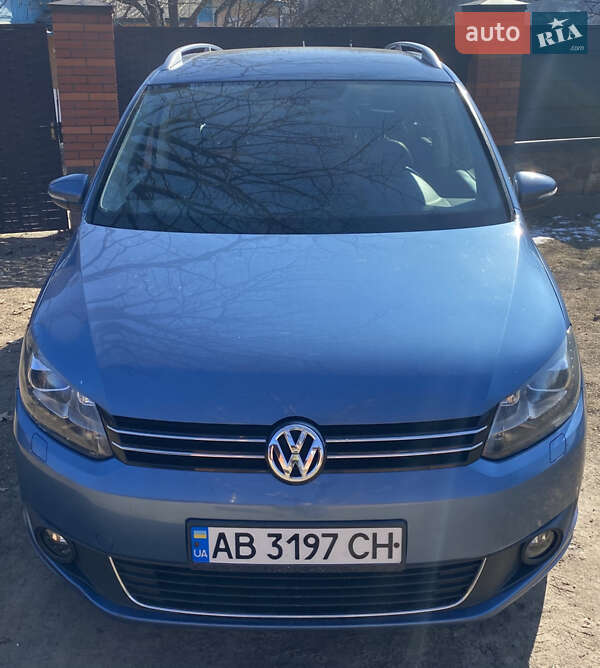 Мінівен Volkswagen Touran 2012 в Чечельнику