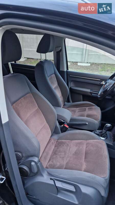 Мінівен Volkswagen Touran 2012 в Черкасах