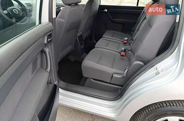 Мінівен Volkswagen Touran 2005 в 