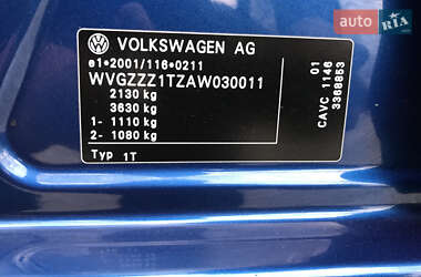 Мінівен Volkswagen Touran 2009 в 