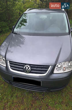 Мінівен Volkswagen Touran 2006 в Тернополі