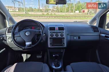 Мінівен Volkswagen Touran 2007 в 