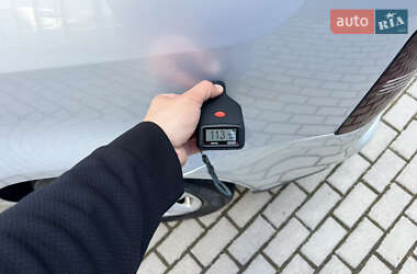 Мінівен Volkswagen Touran 2008 в 