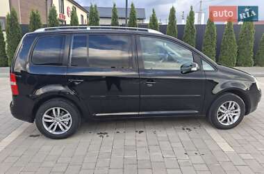 Мінівен Volkswagen Touran 2004 в 