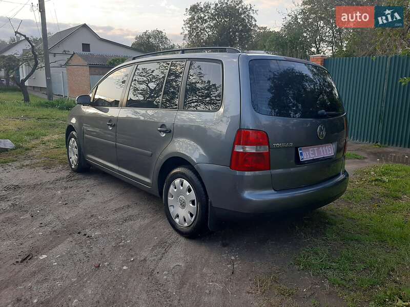 Минивэн Volkswagen Touran 2004 в Полтаве
