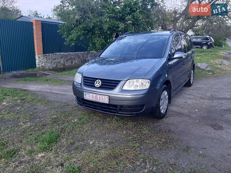 Минивэн Volkswagen Touran 2004 в Полтаве