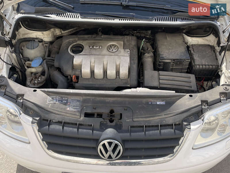 Минивэн Volkswagen Touran 2006 в Харькове фото 7 Минивэн Volkswagen Touran 2006 в Харькове