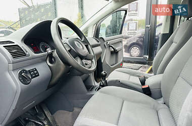 Минивэн Volkswagen Touran 2004 в 