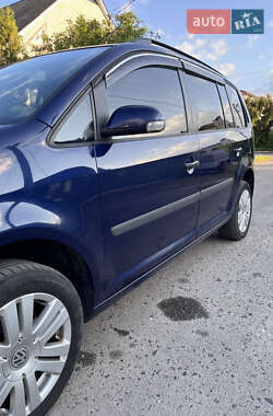 Мінівен Volkswagen Touran 2003 в 