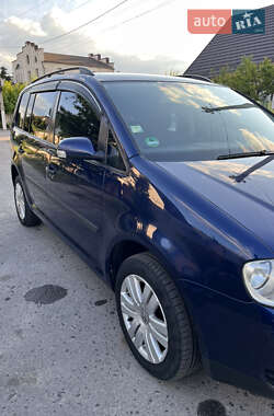Мінівен Volkswagen Touran 2003 в 