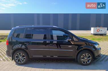 Минивэн Volkswagen Touran 2012 в Хмельницком