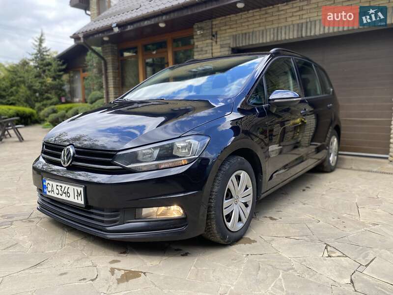 Volkswagen Touran 2016