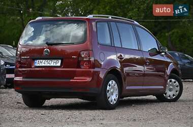 Минивэн Volkswagen Touran 2007 в 