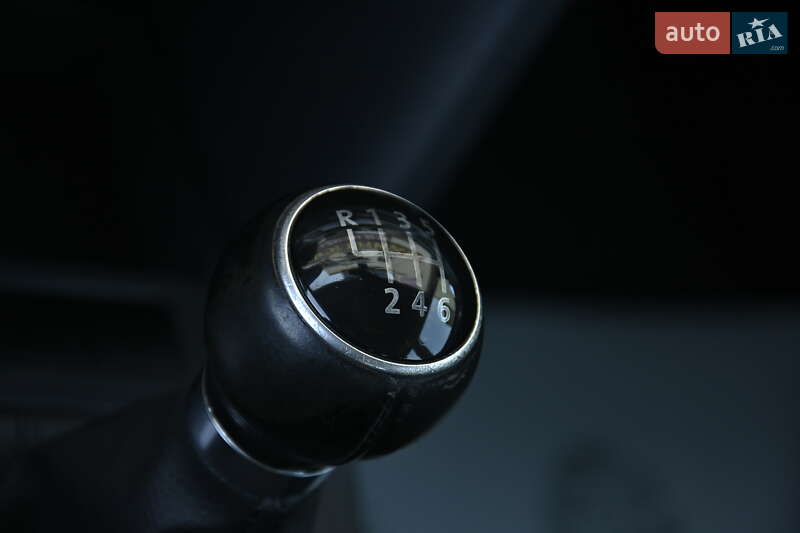 Мінівен Volkswagen Touran 2007 в Бердичеві
