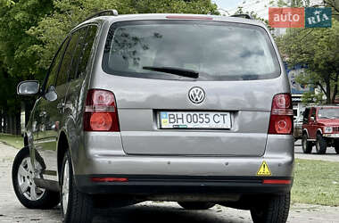 Мінівен Volkswagen Touran 2008 в 