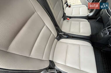 Мінівен Volkswagen Touran 2008 в 