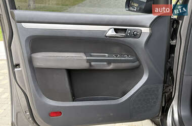 Мінівен Volkswagen Touran 2008 в 