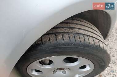 Минивэн Volkswagen Touran 2006 в 