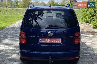 Минивэн Volkswagen Touran 2009 в 