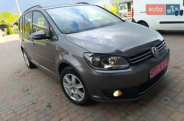 Мінівен Volkswagen Touran 2011 в 