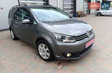 Мінівен Volkswagen Touran 2011 в 